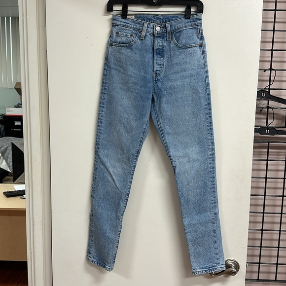 LEVIS 501 Straight - Size: 25 x 28 - Used. Looks Brand New! Worn Two Times Only! - Picture 11 of 12